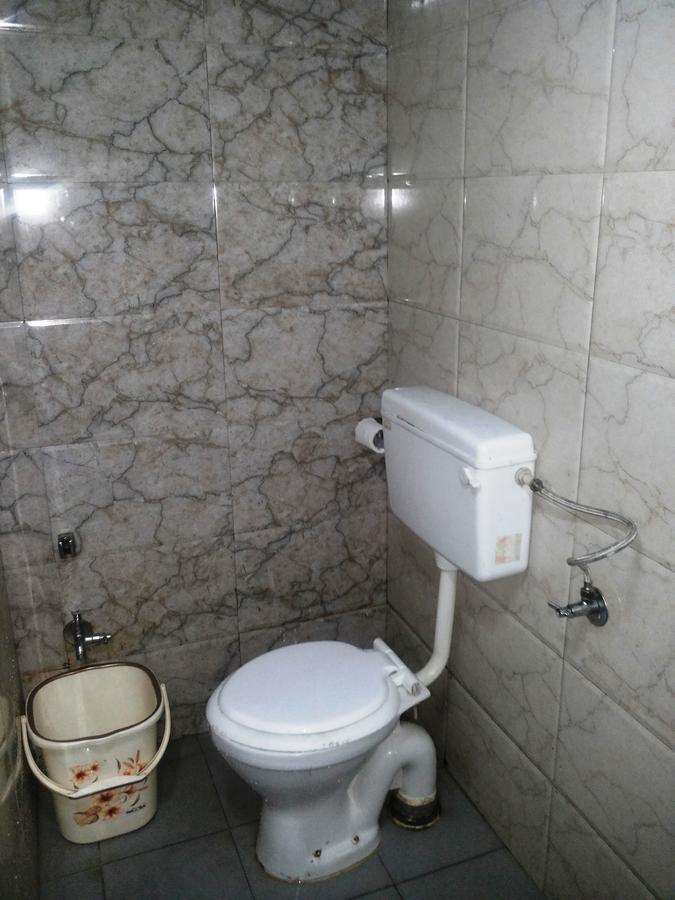 Hotel Holiday Inn Мумбаи Экстерьер фото