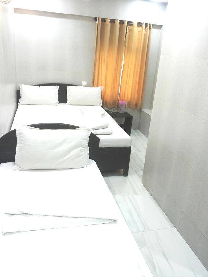 Hotel Holiday Inn Мумбаи Экстерьер фото